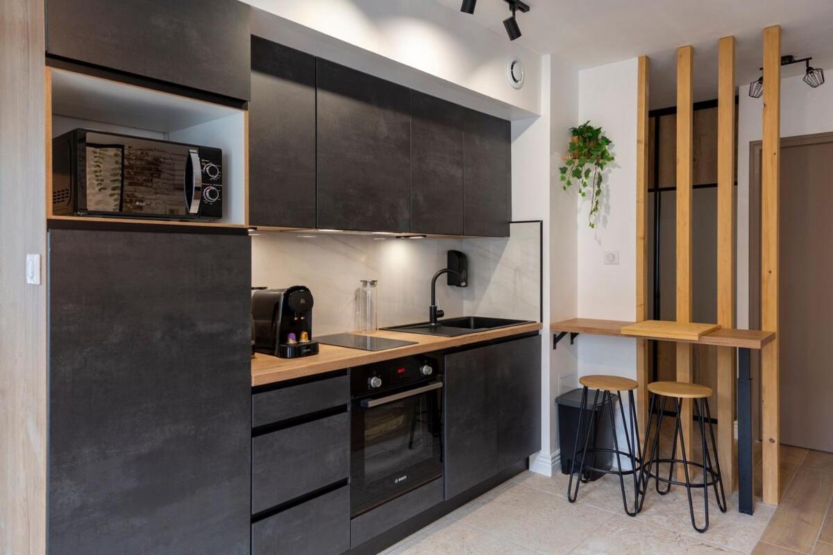 La Clairiere ~ Parking ~ Arrivee Autonome Apartment บัวร์ ภายนอก รูปภาพ