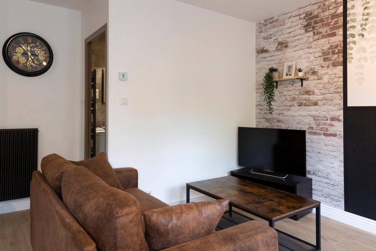 La Clairiere ~ Parking ~ Arrivee Autonome Apartment บัวร์ ภายนอก รูปภาพ